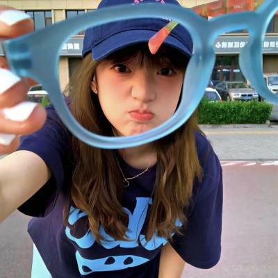 布加勒斯特东12点8分