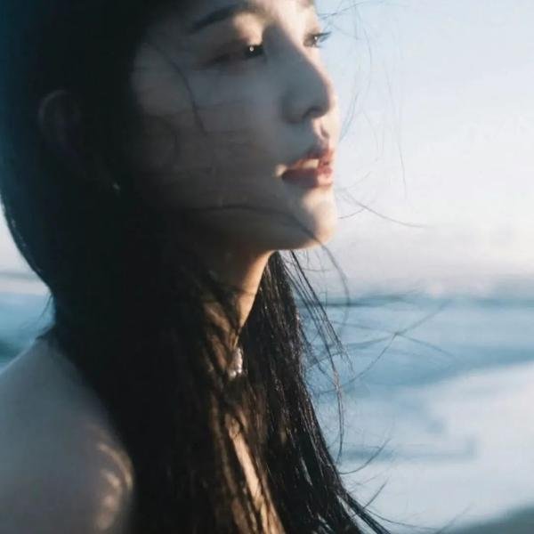 分手后，真千金她不伺候了